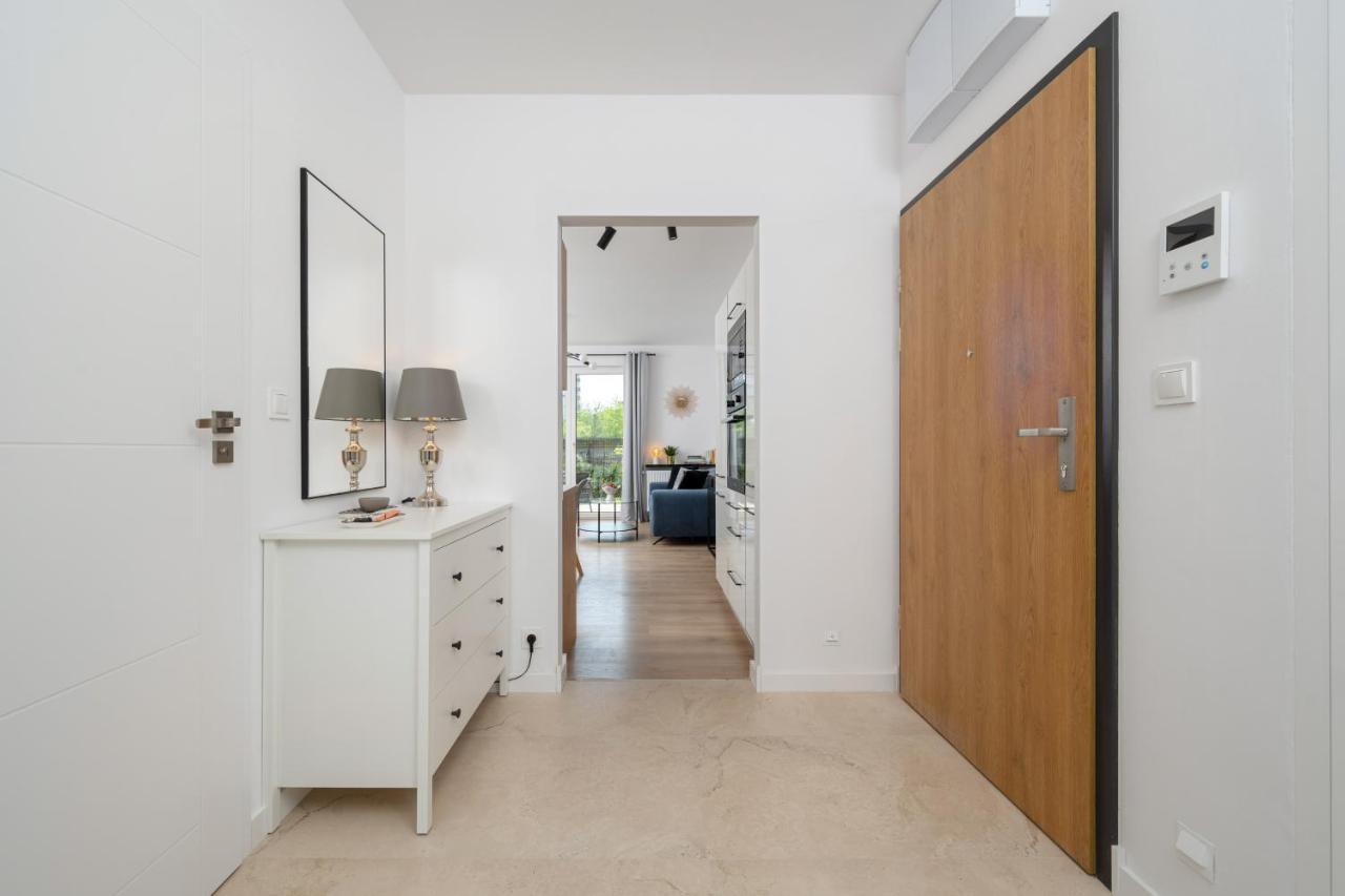 Miedziana 6 & 18 Apartment With Free Garage Wroclaw By Renters Dış mekan fotoğraf