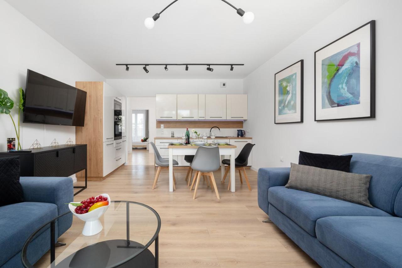 Miedziana 6 & 18 Apartment With Free Garage Wroclaw By Renters Dış mekan fotoğraf