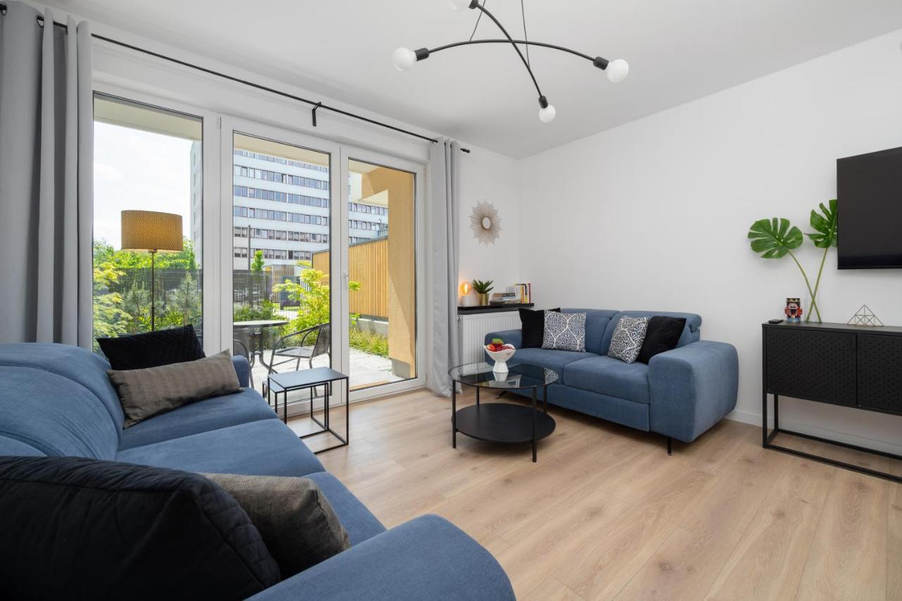 Miedziana 6 & 18 Apartment With Free Garage Wroclaw By Renters Dış mekan fotoğraf