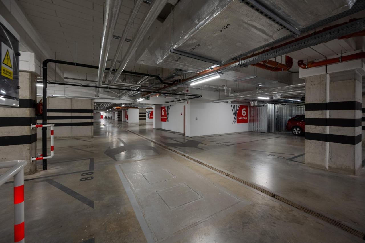 Miedziana 6 & 18 Apartment With Free Garage Wroclaw By Renters Dış mekan fotoğraf