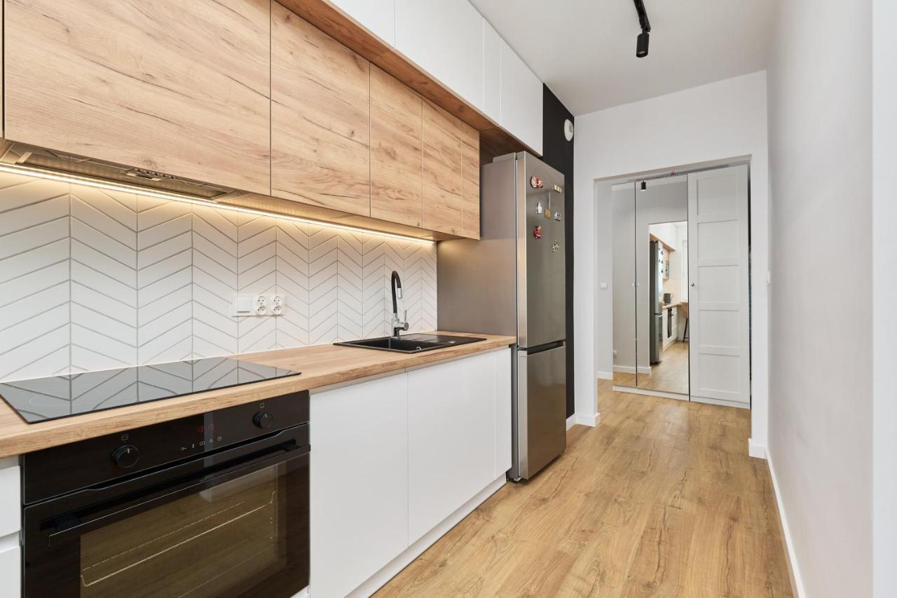 Miedziana 6 & 18 Apartment With Free Garage Wroclaw By Renters Dış mekan fotoğraf