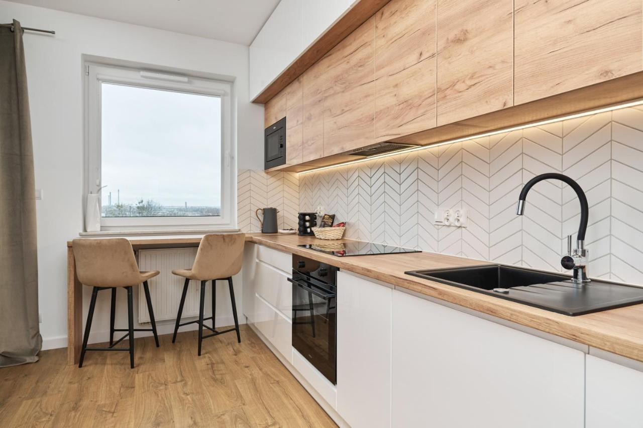 Miedziana 6 & 18 Apartment With Free Garage Wroclaw By Renters Dış mekan fotoğraf